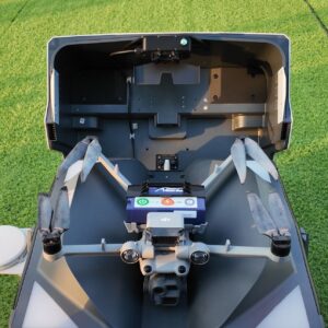 Windrise AE-01 – moduł automatycznego montażu AED do DJI Dock 3